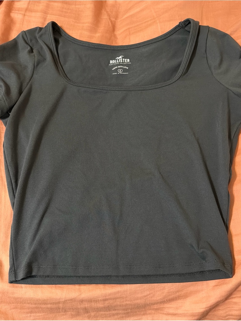 Hollister Women's Dark Gray Scoop Neck Short Sleeve Top